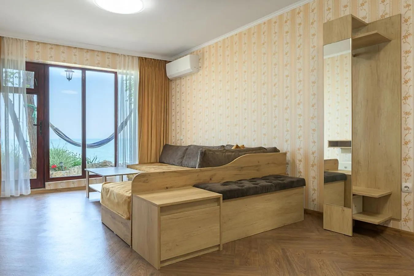 Morski Briag Hotel Golden Sands 3*,