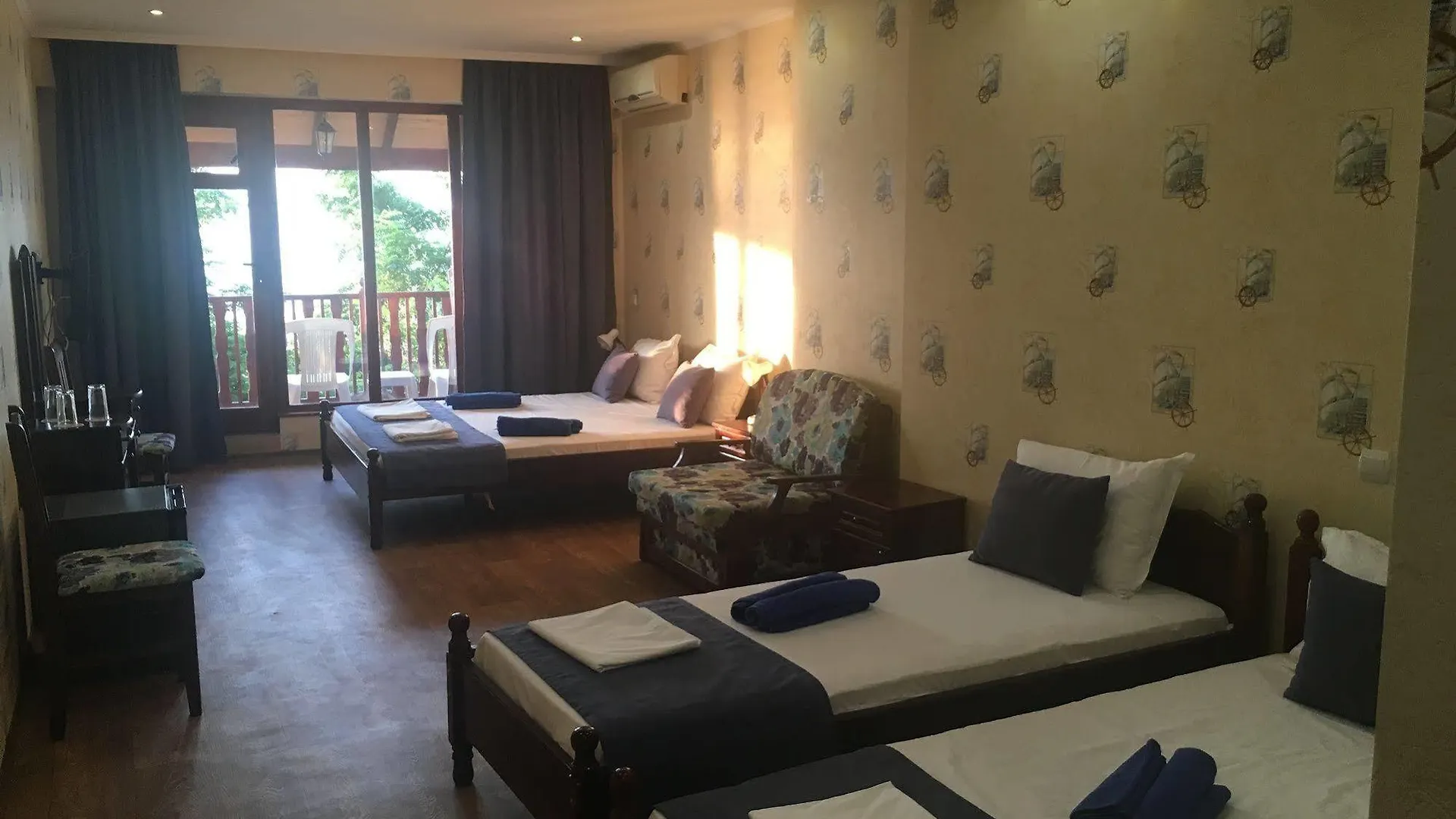 Morski Briag Hotel Altın Kumlar 3*,